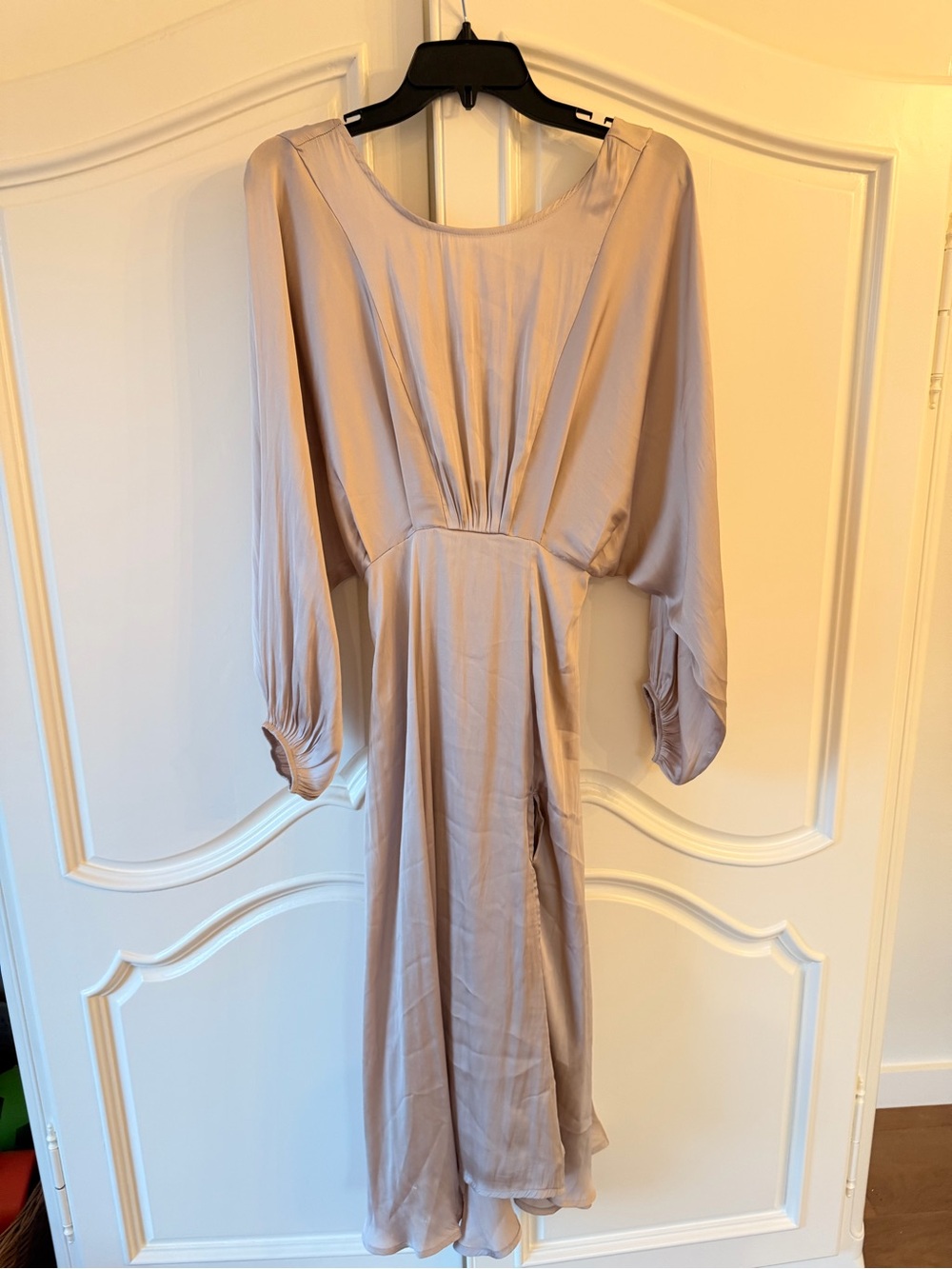 Nordstrom Taupe Beige Long-Sleeve Midi Dress